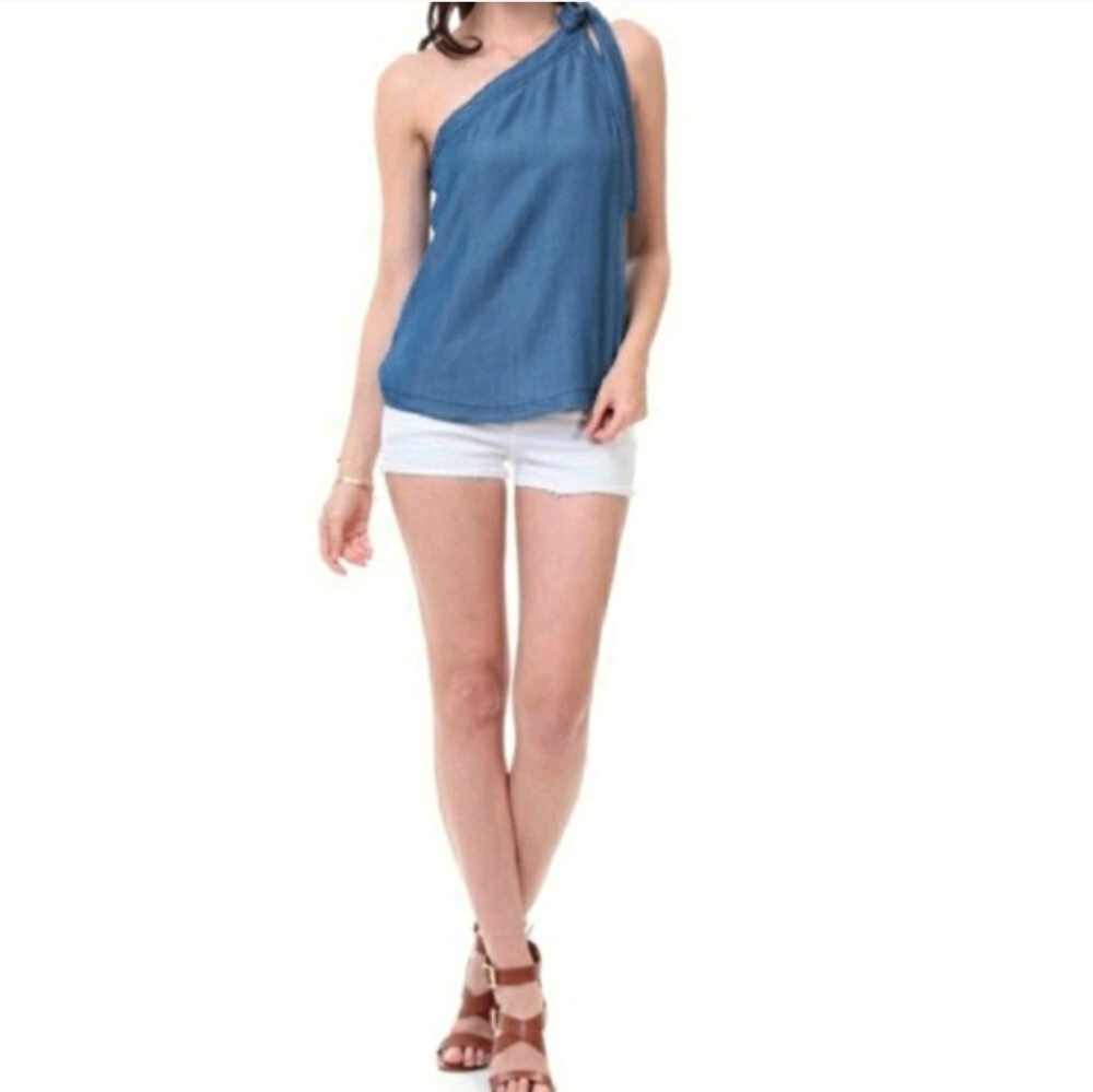 🎉HP🎉 One Shoulder Tie Top - Picture 2 of 7